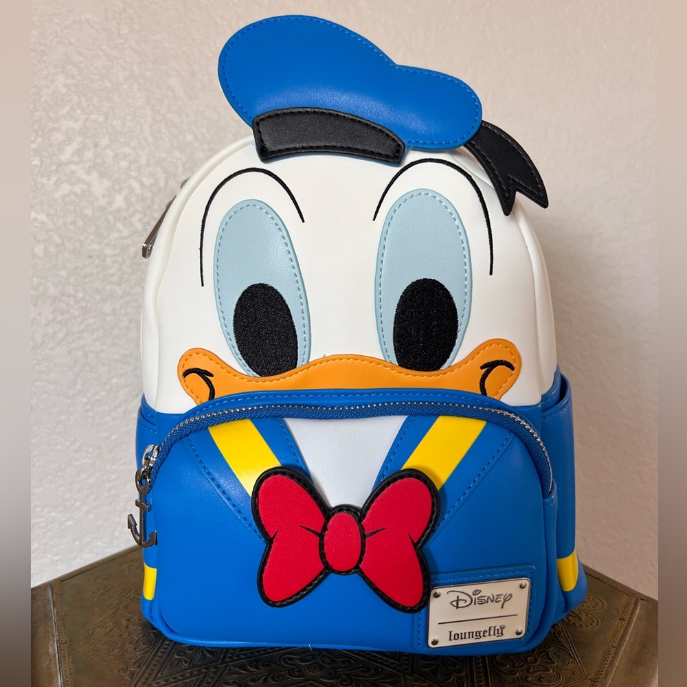 NWT Donald Duck Loungefly Mini Backpack